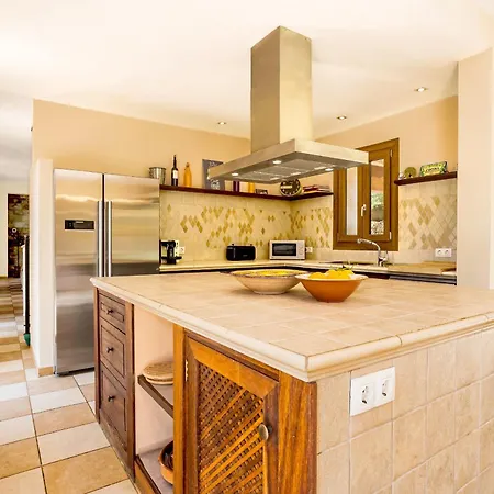 Son Pavo Real Holiday home Santanyi