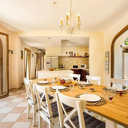 Son Pavo Real Holiday home
